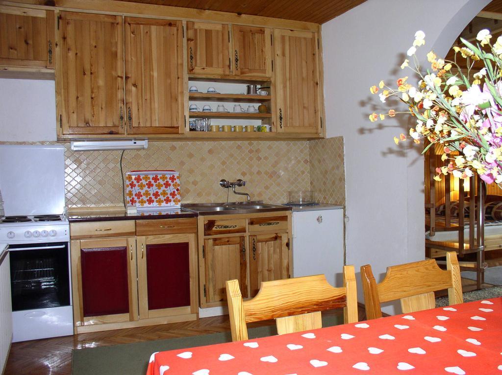 Apartmani U Borovoj Sumi Zlatibor Ruang foto