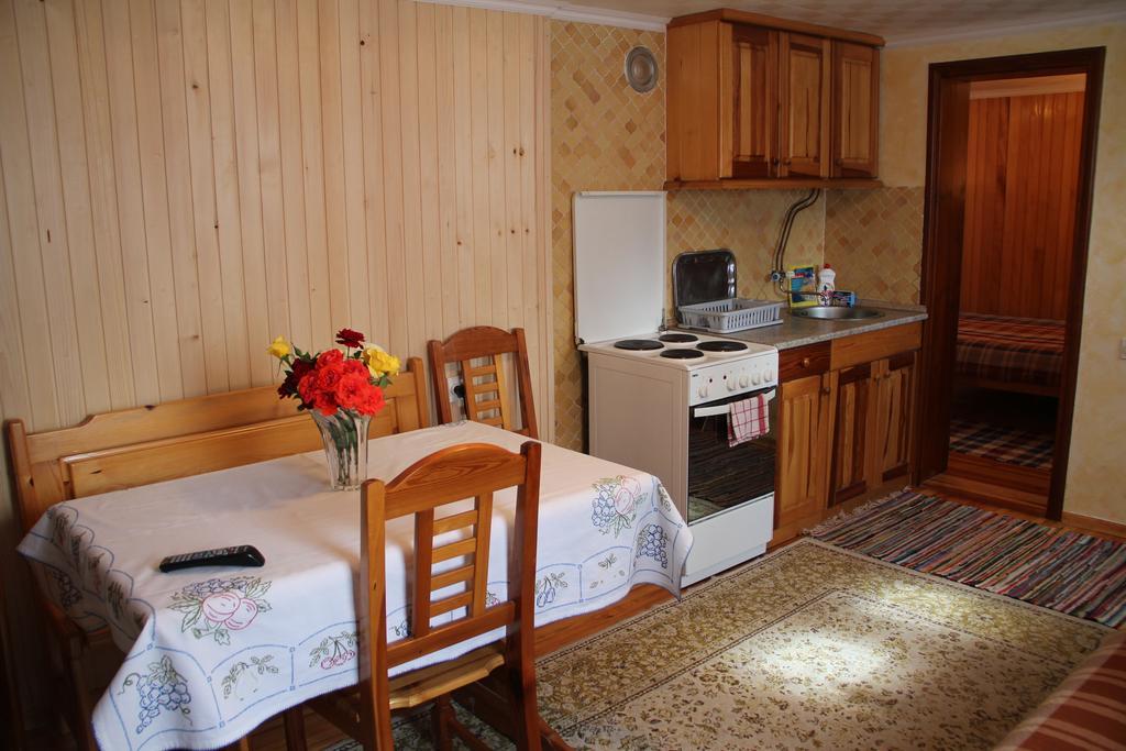 Apartmani U Borovoj Sumi Zlatibor Ruang foto